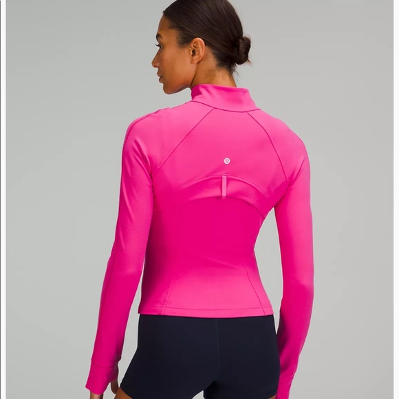 New cropped define jacket (no tags) - Picture 2 of 6